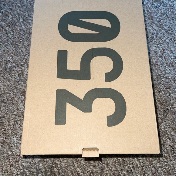 Yeezy Boost 350 V 2 Synth Reflective - Picture 3 of 16